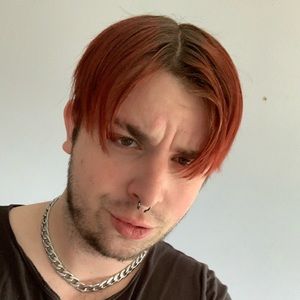 Meet your Posher, Dustin